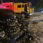 Video: violento choque entre bus y camioneta deja un herido