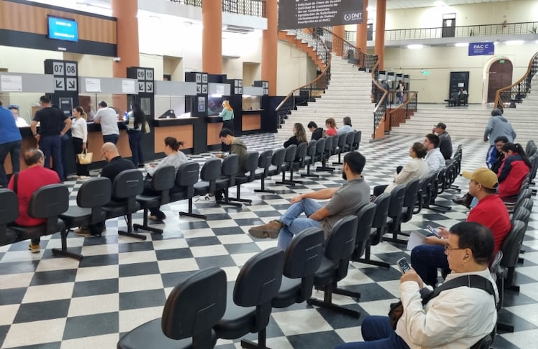 Entes públicos transfirieron al Tesoro G. 60.000 millones