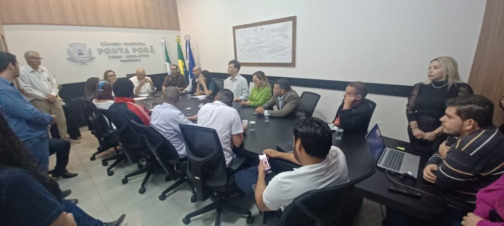 Vereadores de Ponta Porã conhecem detalhes da ação “Prefeitura mais Perto de Você”