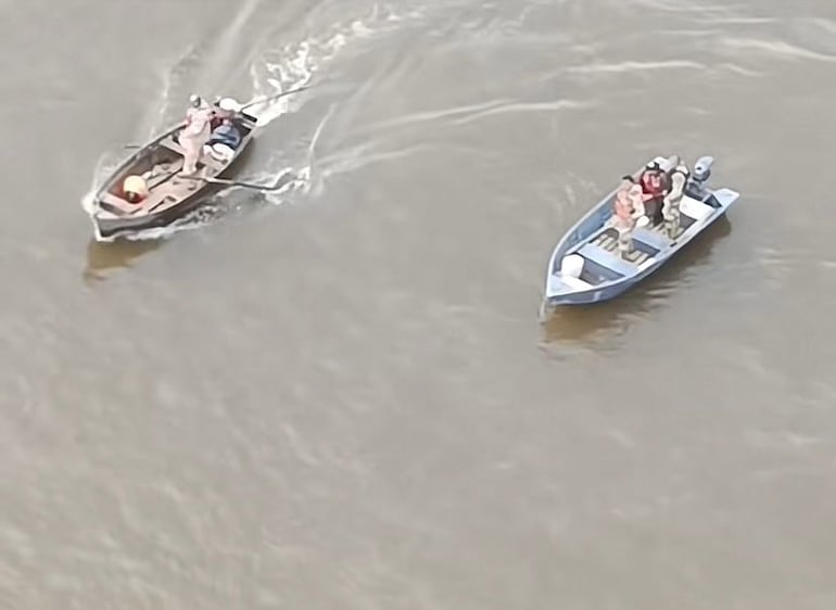 Concepción: hallan camión y conductor que cayeron al río Paraguay desde el puente Nanawa