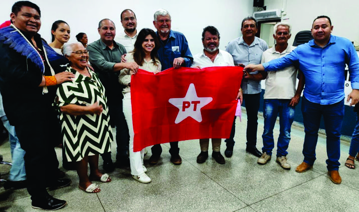 Em Miranda, Carlos Bernardo lança Zeca do PT como pré-candidato ao Governo de MS