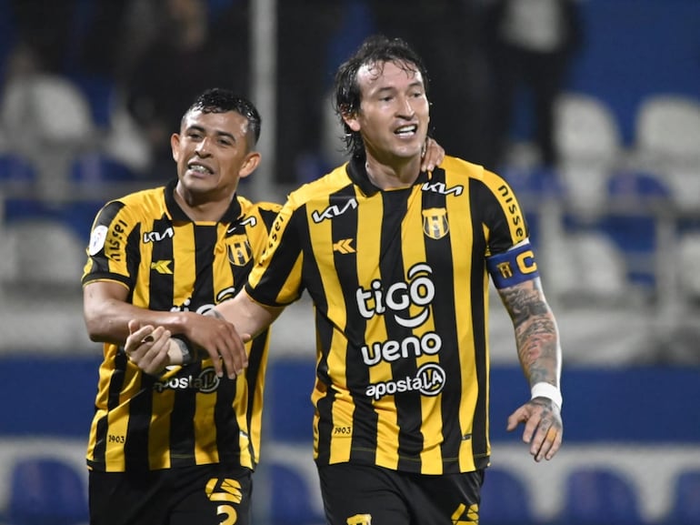 Guaraní, el puntero, enfrenta a 2 de Mayo en el Río Parapití