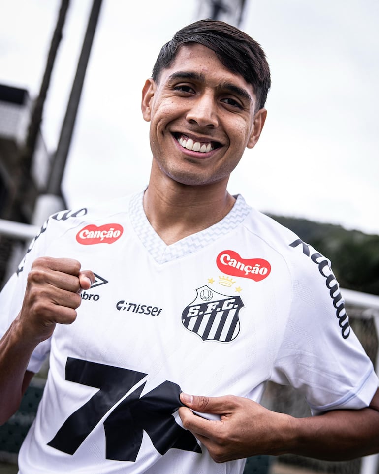 “Pulpito” Duarte se se calza el “manto sagrado” del Santos de Brasil  Internacional