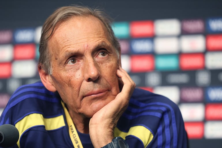 Messi rinde homenaje a Miguel Ángel Russo  Internacional