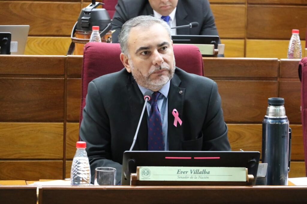 Viaje de Santi Peña a Egipto: cae “pesado” ser tan “chupamedias”, dice Éver Villalba